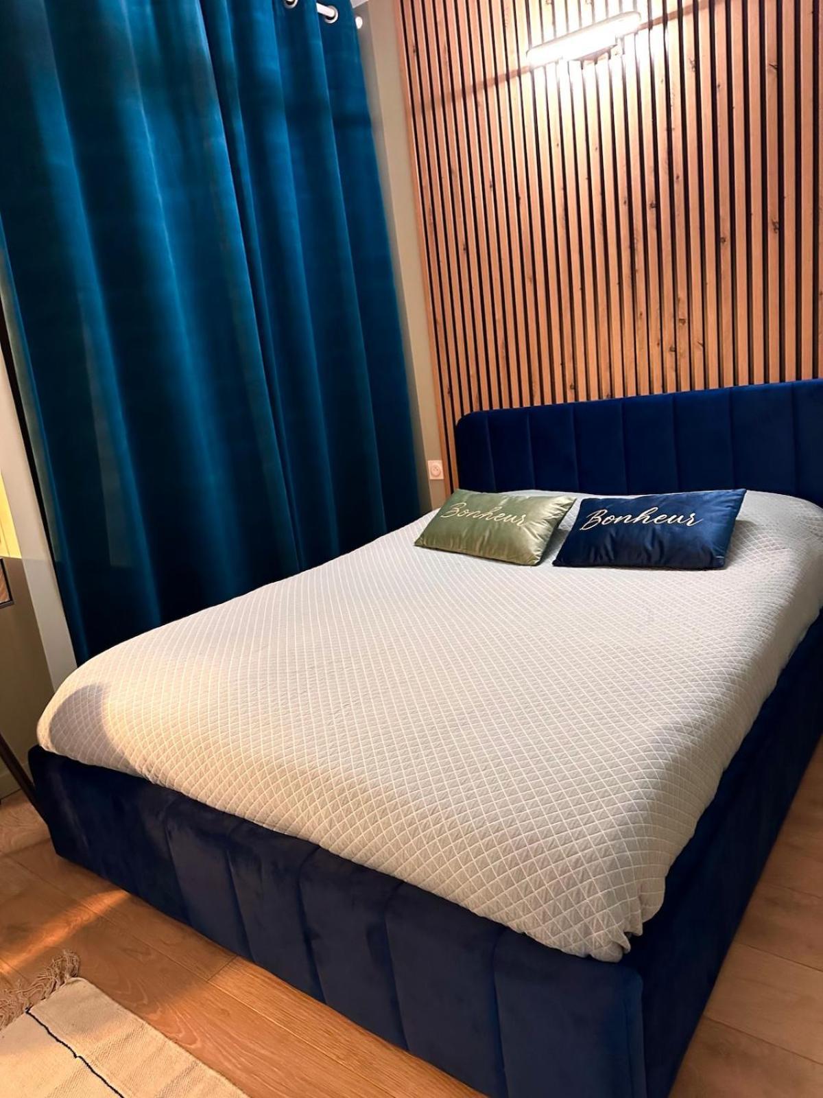 Un Appartement En Centre Ville , A 2 Pas Du Chateau De Villers Cotterets Dış mekan fotoğraf